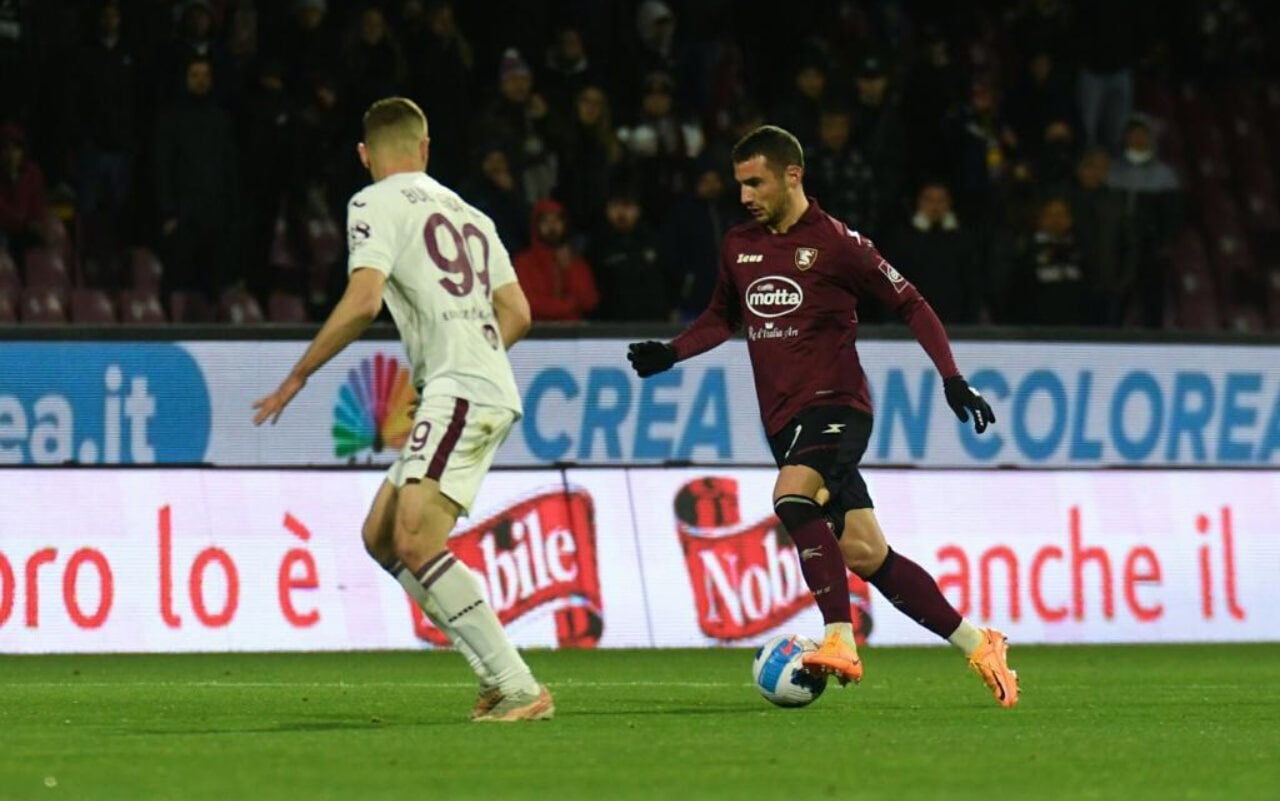 Federico Bonazzoli Salernitana