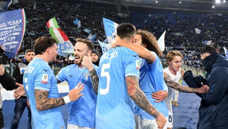 Lazio, presentata la maglia casalinga della stagione 2024-2025