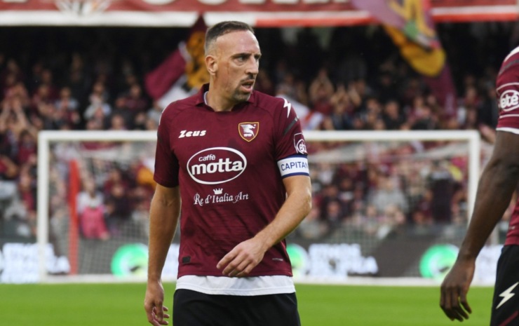 Franck Ribery tra i calciatori di lusso che hanno lottato per la salvezza