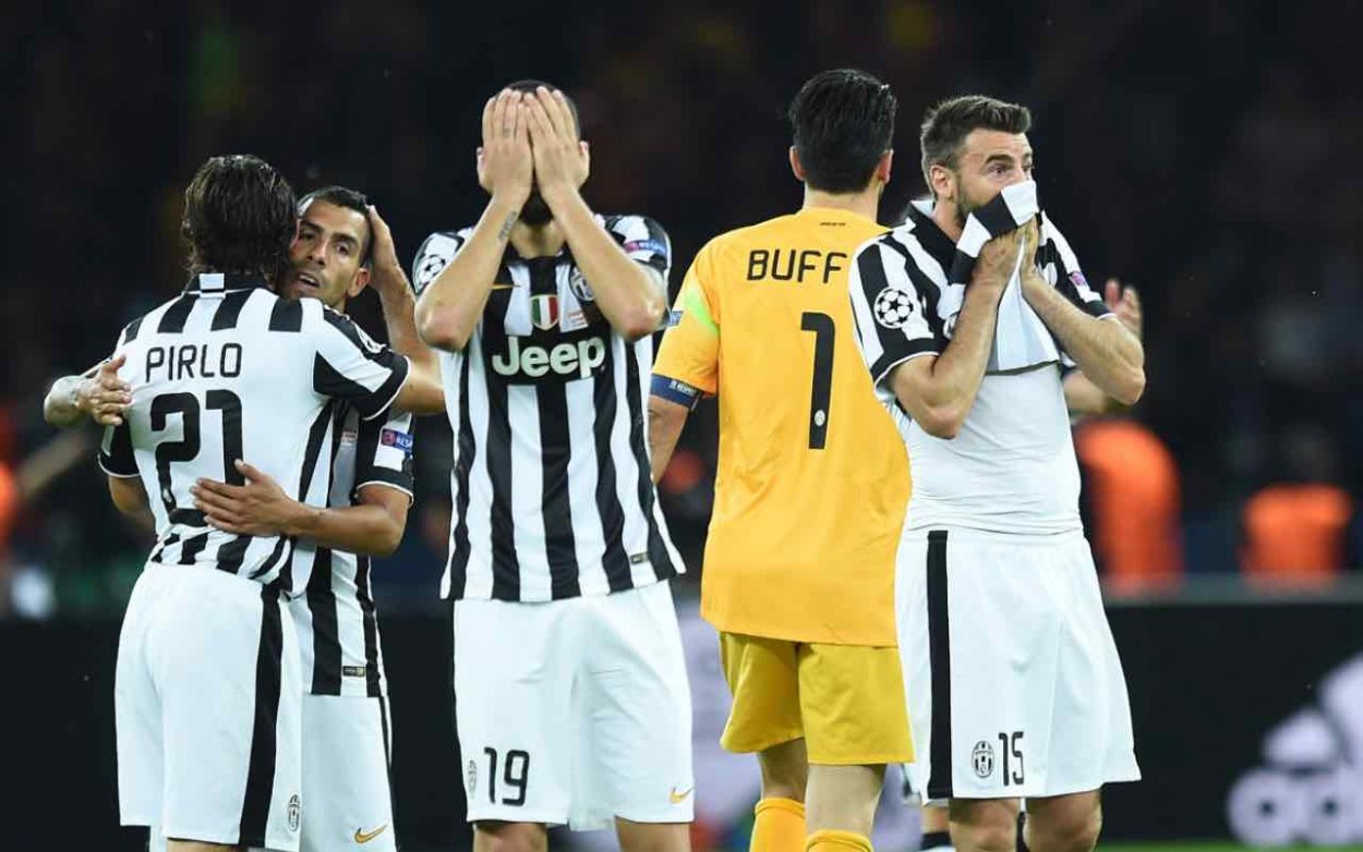 Juventus, ex stella bianconera si opera al menisco