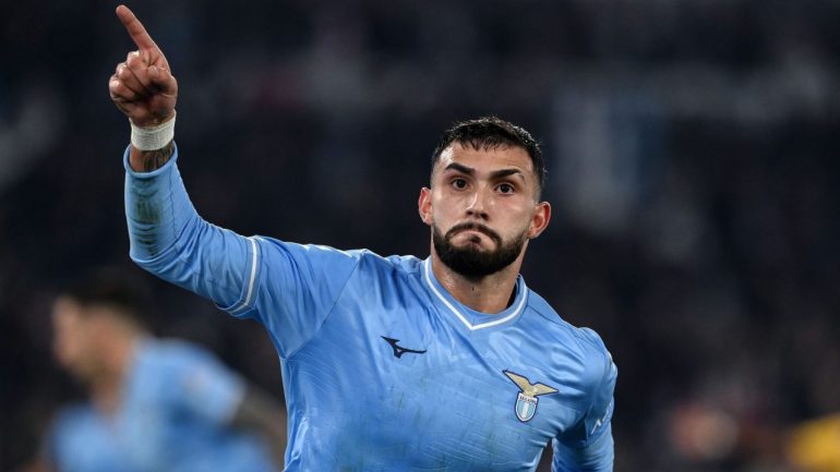 Formazioni ufficiali Lazio-Venezia, c'è Castellanos