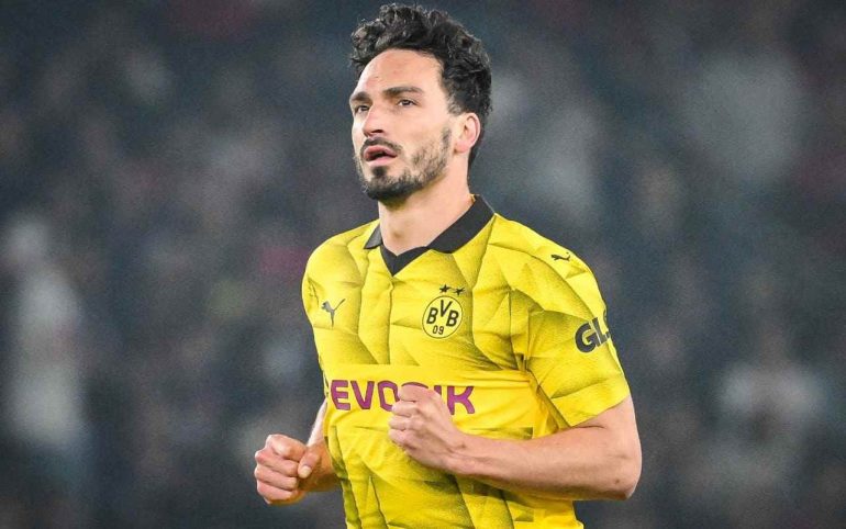 Hummels finisce di nuovo nel mirino del Milan