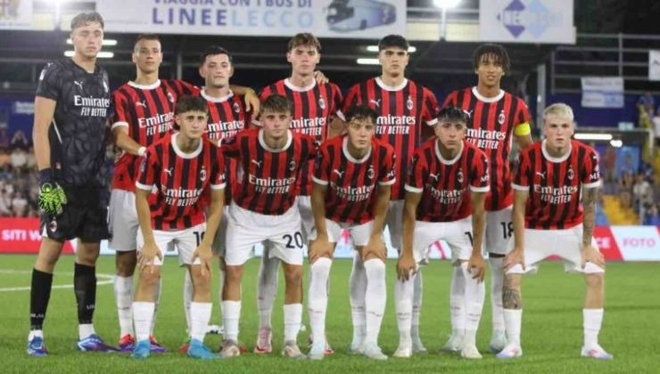 Una formazione di Milan Futuro