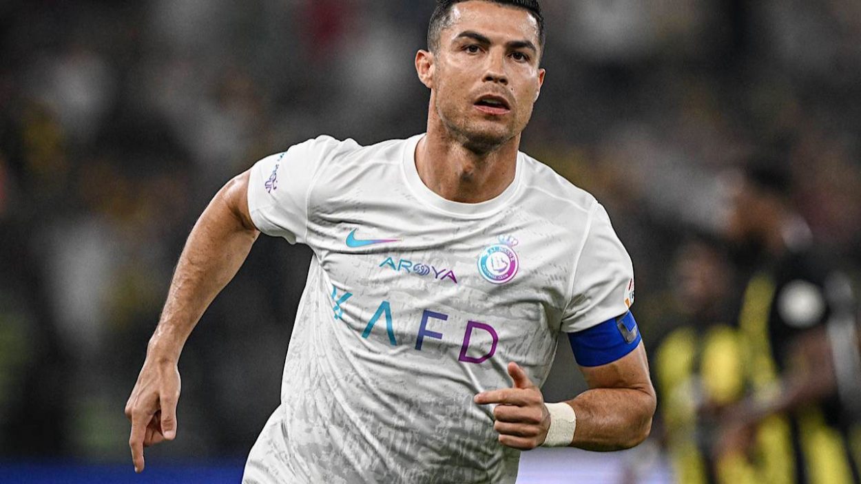 Cristiano Ronaldo, guarda che regalino ti ha fatto l'Al Nassr