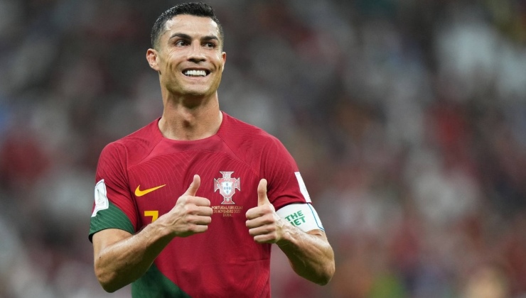 Cristiano Ronaldo, guarda che regalino che ti ha fatto l'Al Nassr