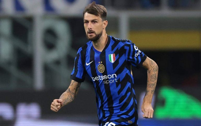 Le condizioni di Acerbi: in dubbio per la Champions