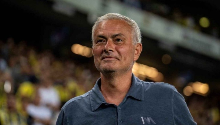 Josè Mourinho è sotto choc: incidente in auto gravissimo | Una vittima prima della partita